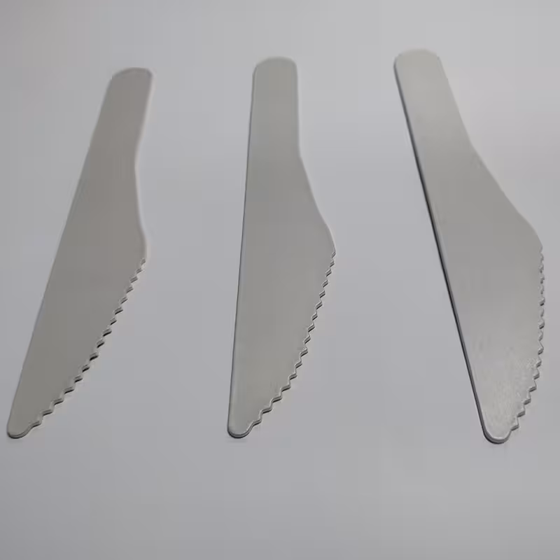 2-1-coupe-papier-jetable_23